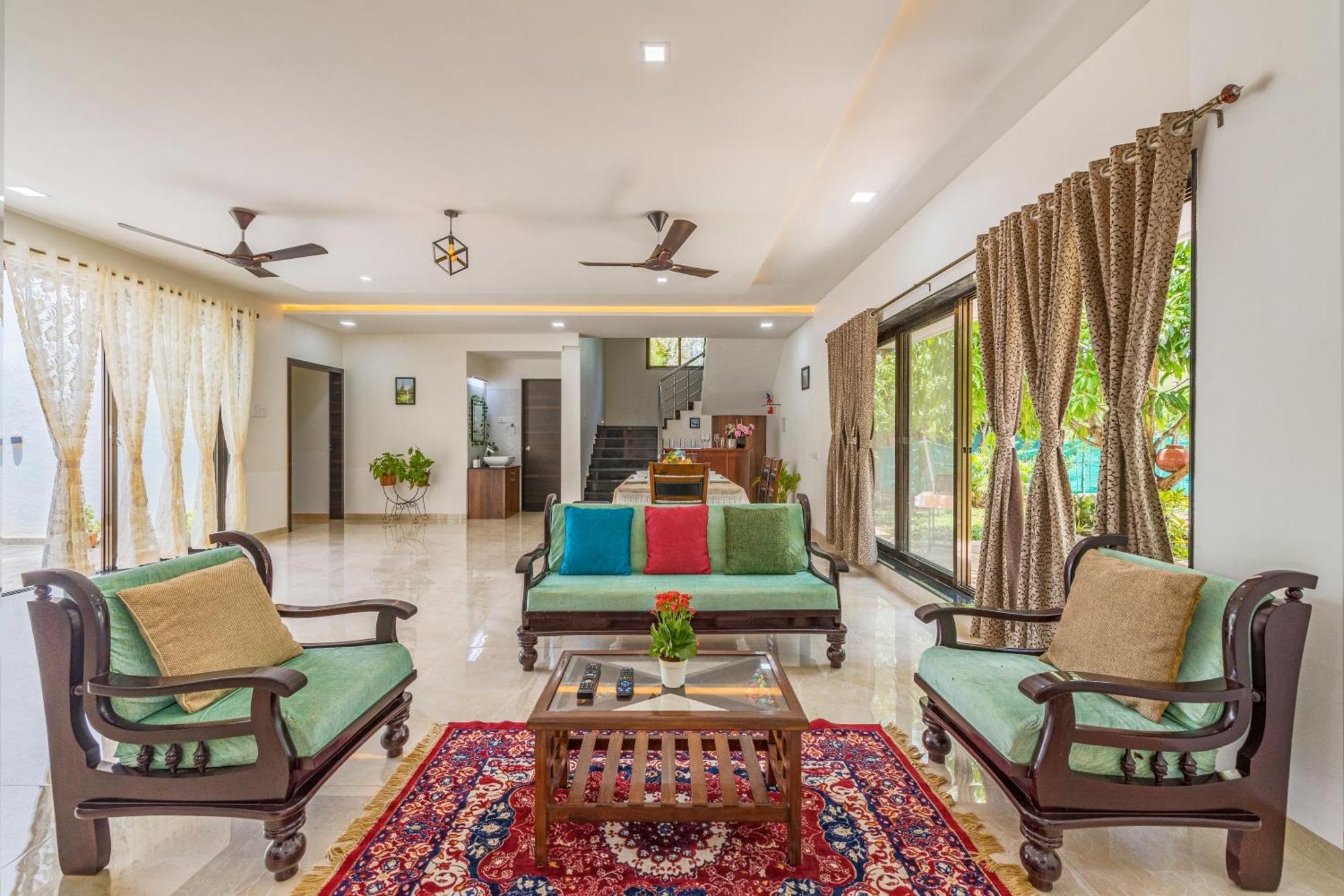 Saffronstays Lakeview Nivara - Farm Stay Villa With Private Pool Near Poona Buitenkant foto